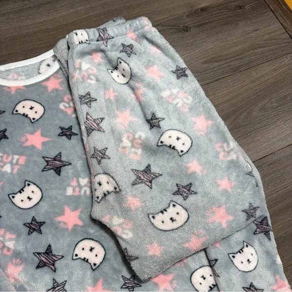 SOLD - Picture 3 of 3